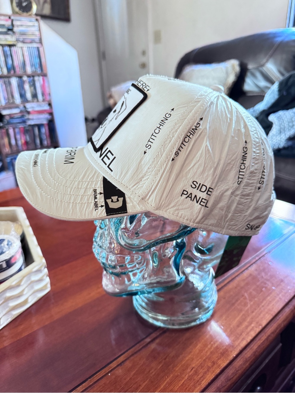 Goorin Brothers K.I.S.S. BASIC. ClassicGround up Tech.White SnapBack Trucker hat - Picture 4 of 16
